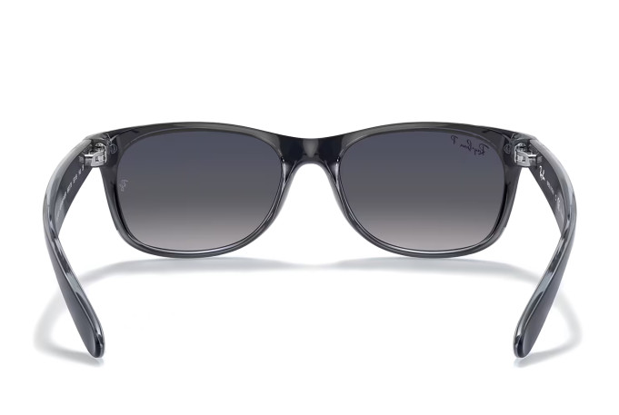RB2132 New Wayfarer